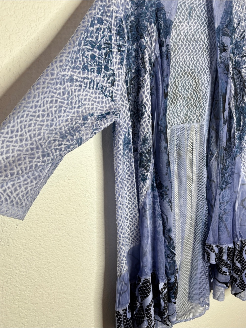Kamala Light Blue Patterned Open-Front Duster Cape - Picture 4 of 13